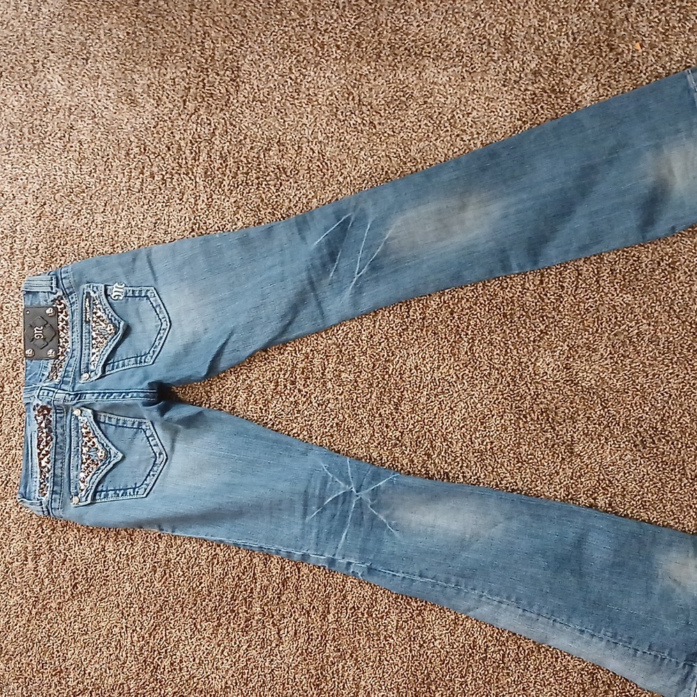 Jeans - Picture 3 of 4